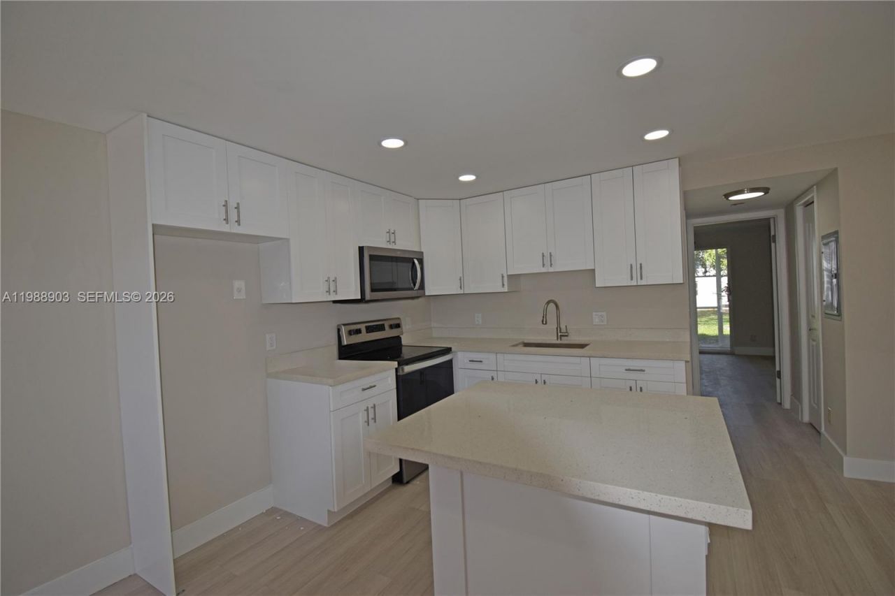 152 Ventnor J , Unit 152, Deerfield Beach, FL 33442 Photo