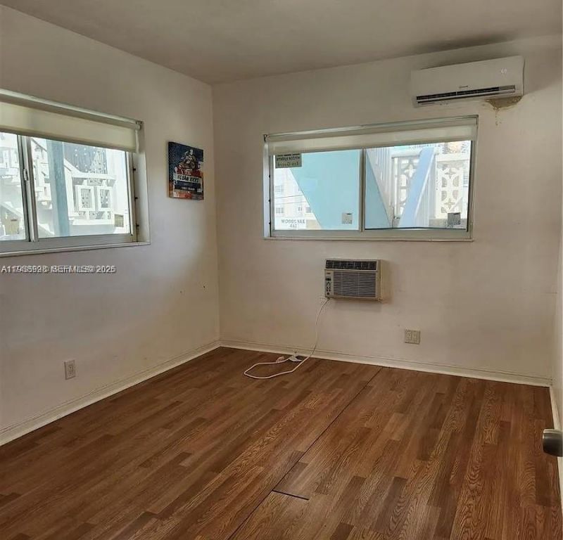 455 Golden Isles Dr , Unit 309, Hallandale Beach, FL 33009 Photo