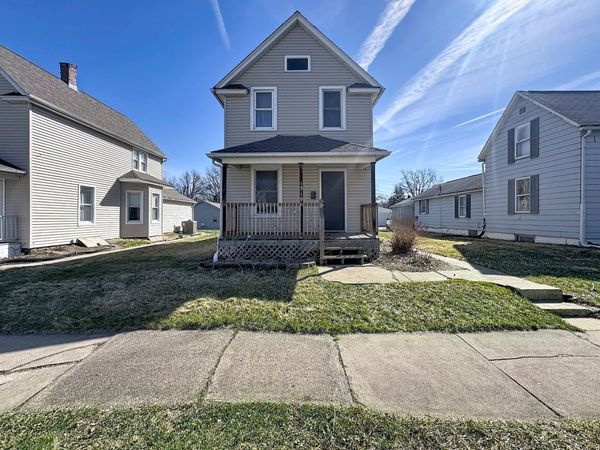 1519 42nd Street , Rock Island, IL 61201