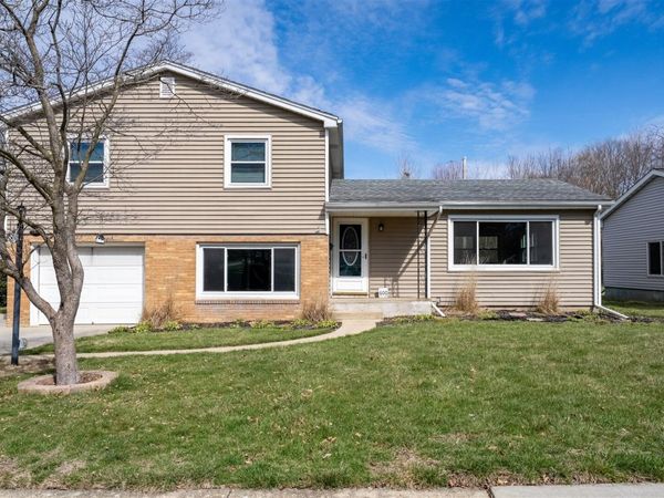 600 Sheridan Road, Normal, IL 61761