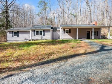624 Woodline Drive, Concord, VA 24538