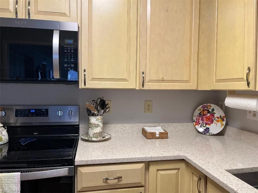 4140 Crayton Rd, Unit D6, Naples, FL 34103 Photo