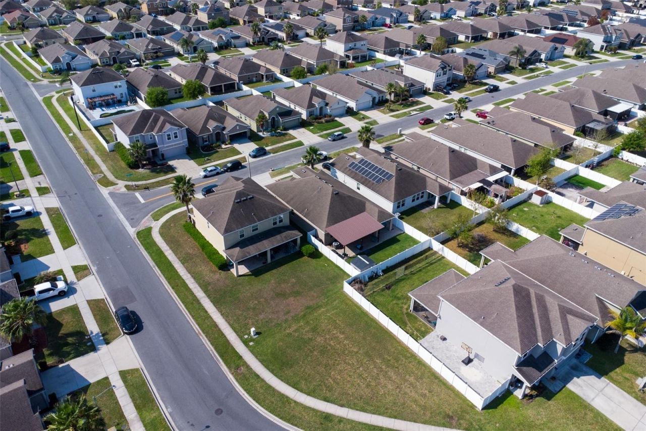 2502 Isabela Terrace , Kissimmee, FL 34743 Photo