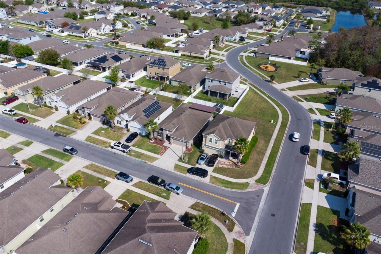 2502 Isabela Terrace , Kissimmee, FL 34743 Photo