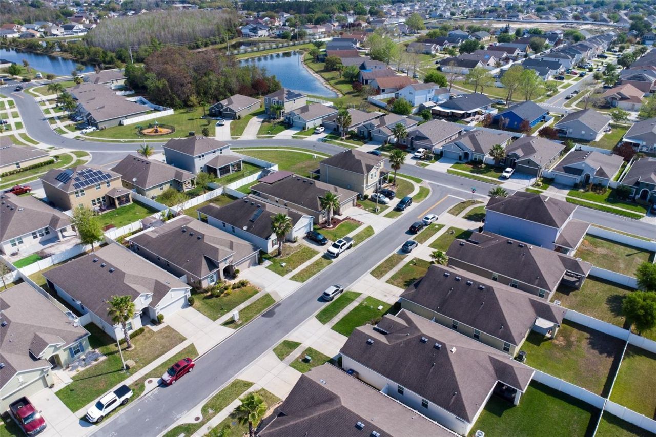 2502 Isabela Terrace , Kissimmee, FL 34743 Photo