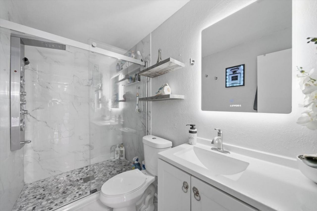 11566 7th Lane N, Unit 1208, Saint Petersburg, FL 33716 Photo