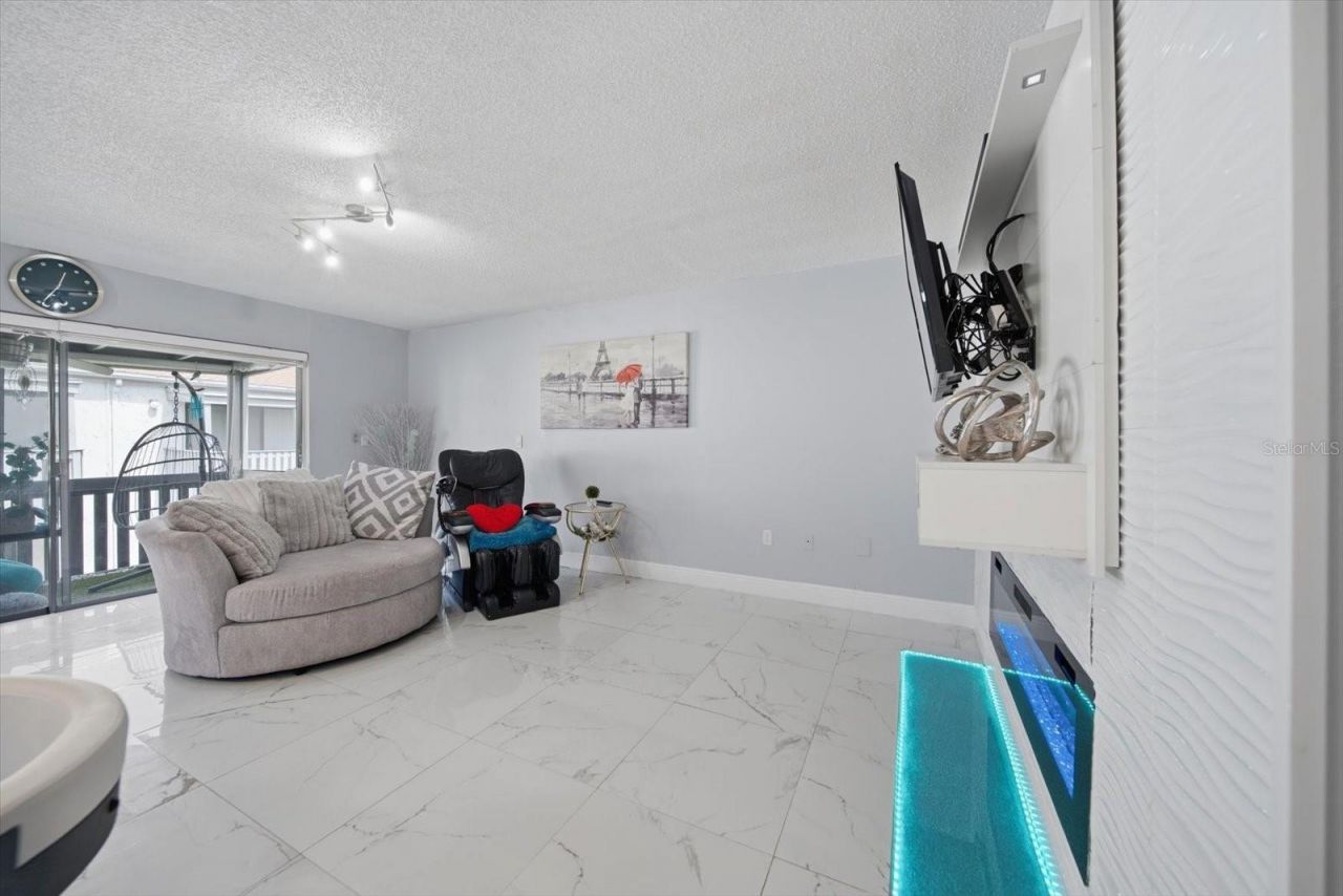 11566 7th Lane N, Unit 1208, Saint Petersburg, FL 33716 Photo