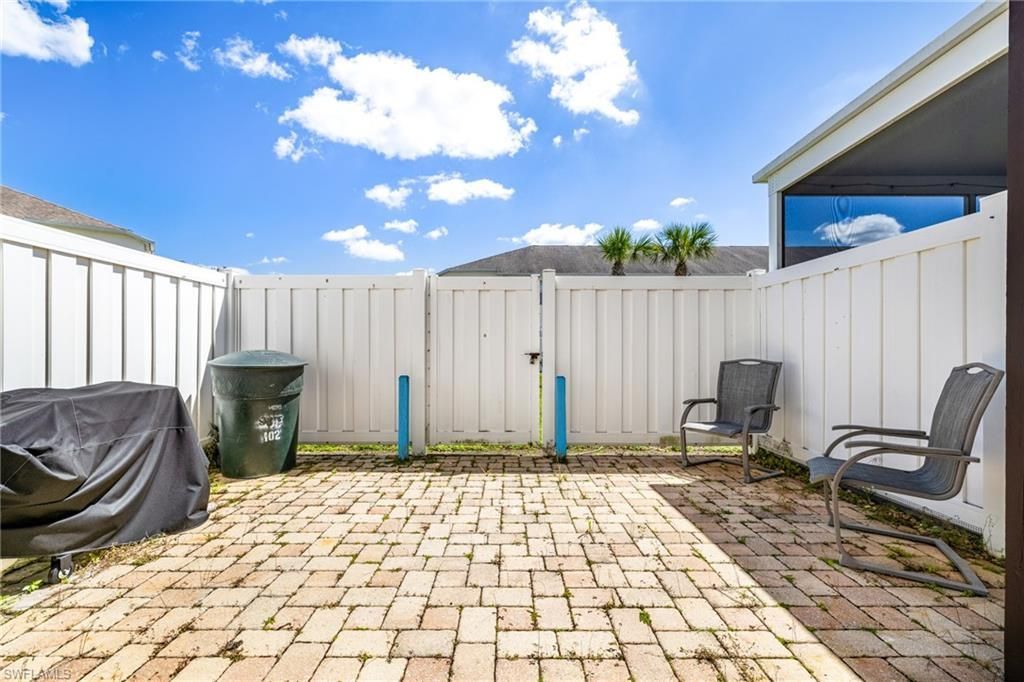 3009 Palmetto Oak Dr, Unit 102, Fort Myers, FL 33916 Photo