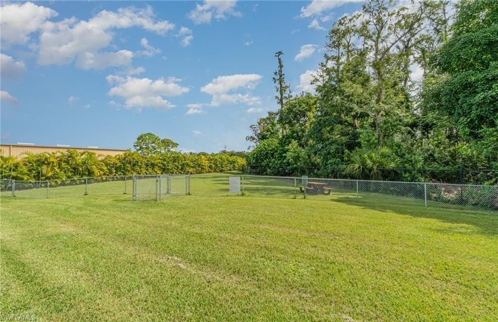 3009 Palmetto Oak Dr, Unit 102, Fort Myers, FL 33916 Photo