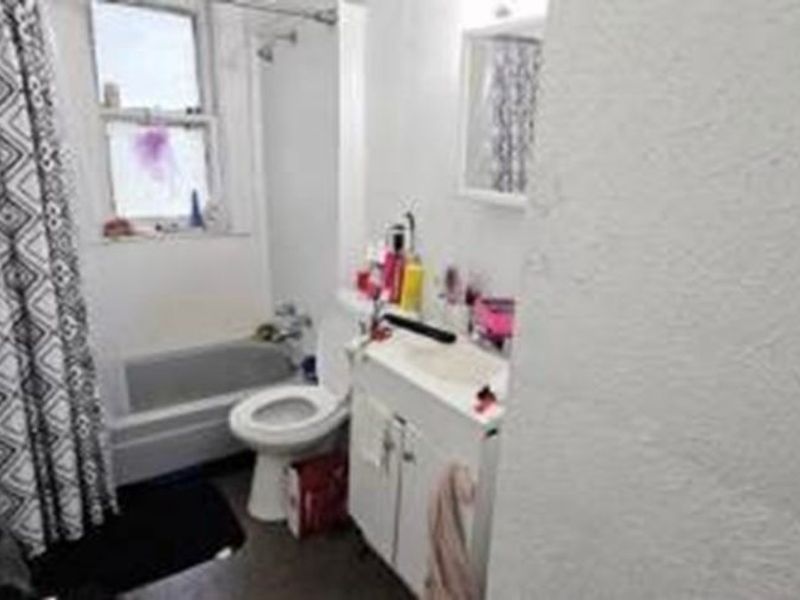 1319 E 66th Street, Cleveland, OH 44103 Photo 18