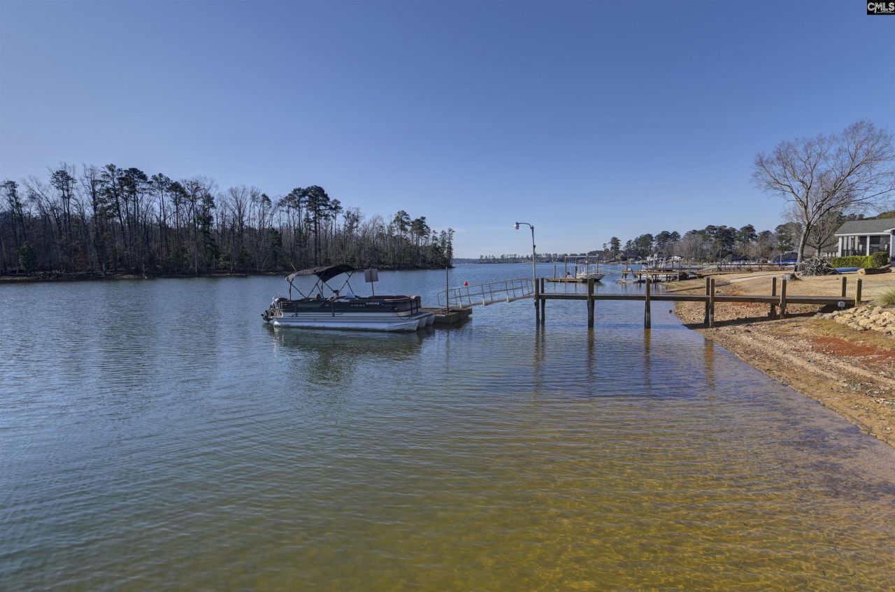 155 Sylvan Street  Photo 11