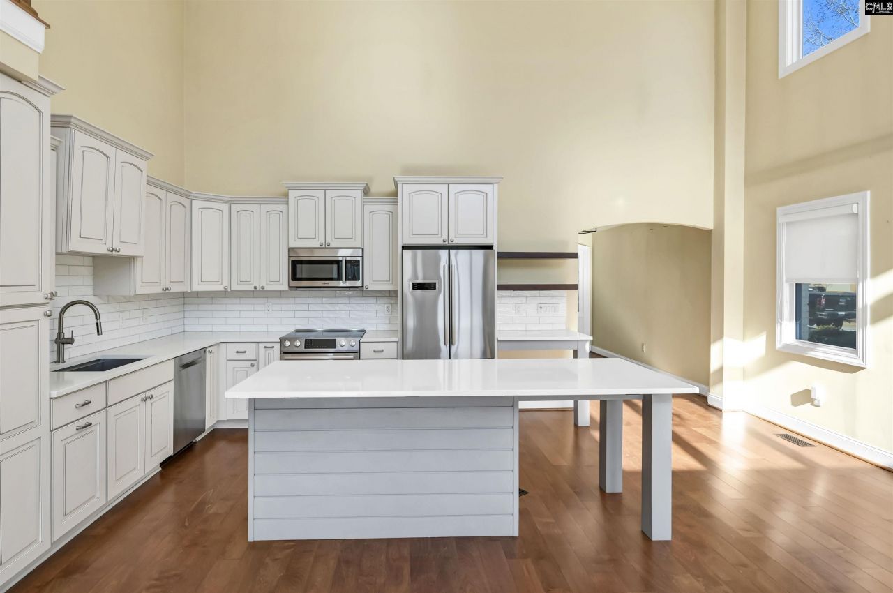 155 Sylvan Street  Photo 20