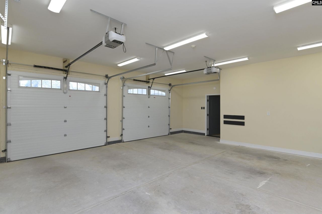 155 Sylvan Street  Photo 32