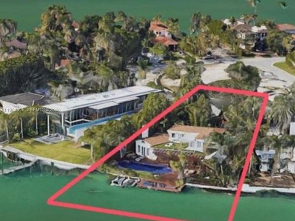 29 E San Marino Dr , Miami Beach, FL 33139