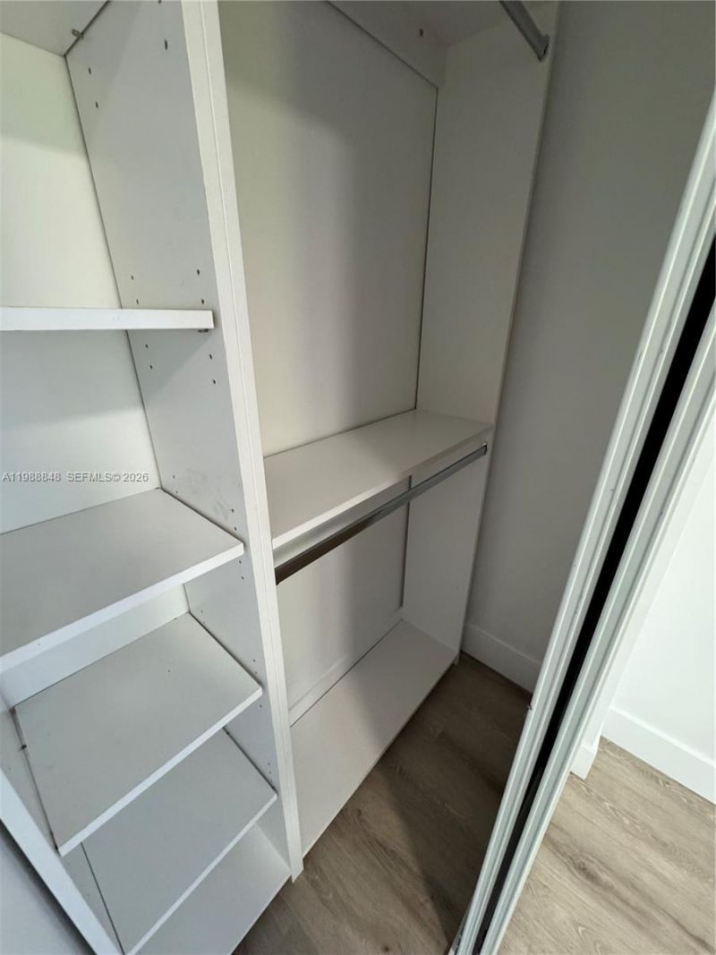 1971 NW 2nd Ct , Unit 8, Miami, FL 33136 Photo