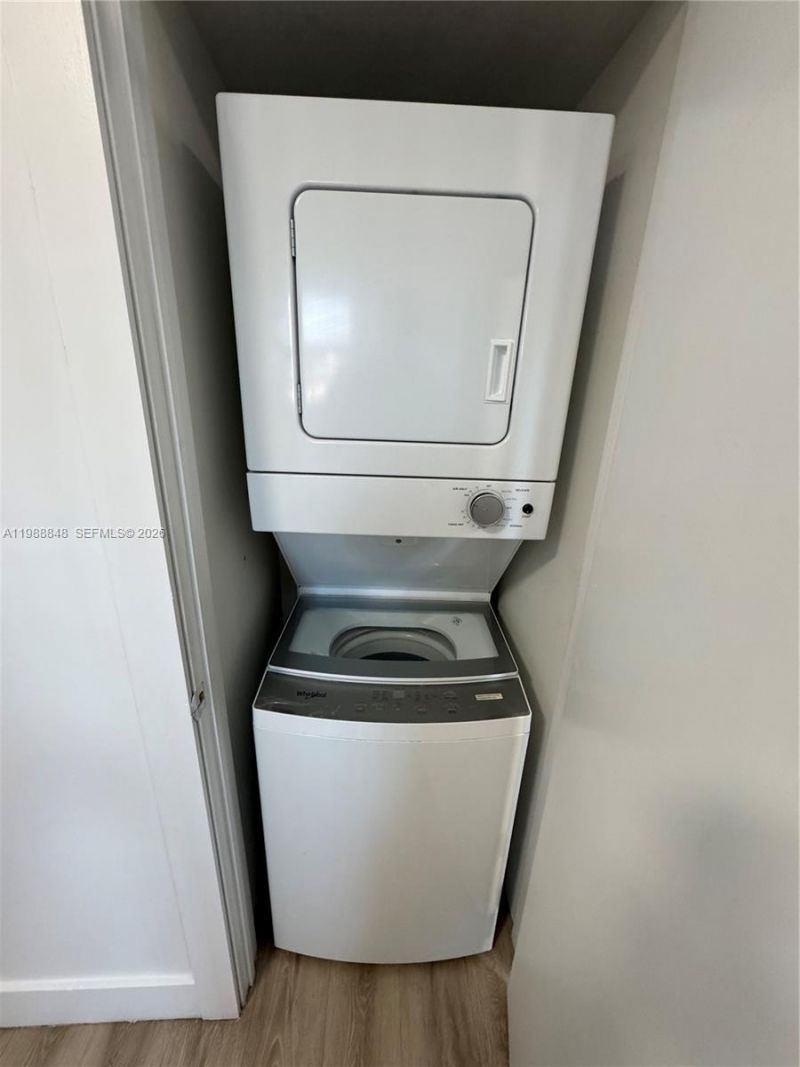 1971 NW 2nd Ct , Unit 8, Miami, FL 33136 Photo