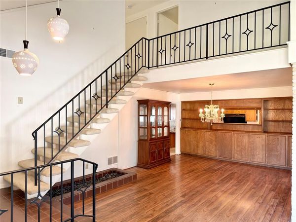 1102 N Edwards Court, Irving, TX 75062