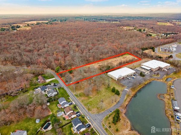 36 Haypress Road, Cranbury, NJ 08512