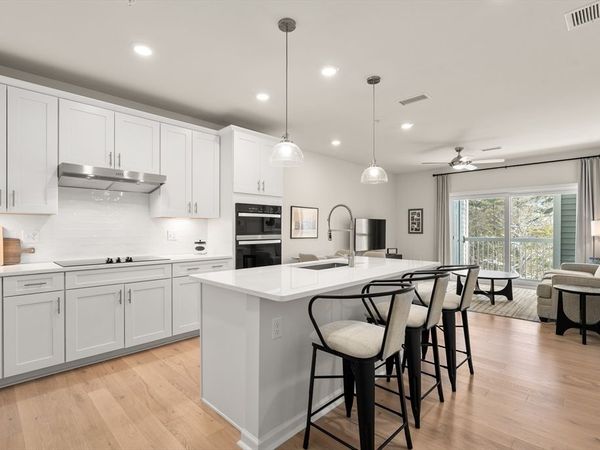 280 Martins Landing, Unit 312, North Reading, MA 01864