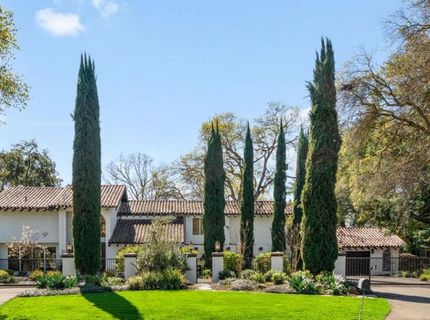 4850 Saint Augustine Dr, Elk Grove, CA 95758 Photo