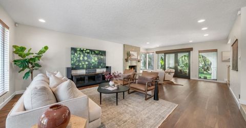 4850 Saint Augustine Dr, Elk Grove, CA 95758 Photo