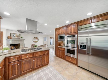 4850 Saint Augustine Dr, Elk Grove, CA 95758 Photo