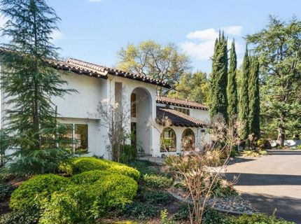 4850 Saint Augustine Dr, Elk Grove, CA 95758 Photo