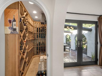 4850 Saint Augustine Dr, Elk Grove, CA 95758 Photo