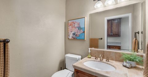 4850 Saint Augustine Dr, Elk Grove, CA 95758 Photo