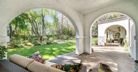 4850 Saint Augustine Dr, Elk Grove, CA 95758 Photo