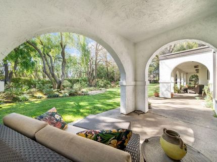 4850 Saint Augustine Dr, Elk Grove, CA 95758 Photo