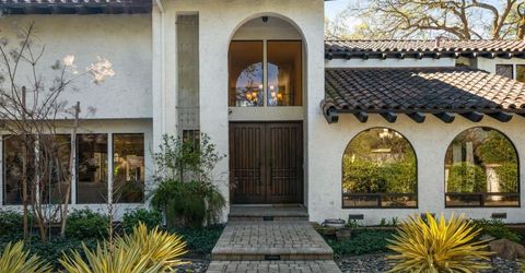 4850 Saint Augustine Dr, Elk Grove, CA 95758 Photo