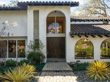 4850 Saint Augustine Dr, Elk Grove, CA 95758 Photo