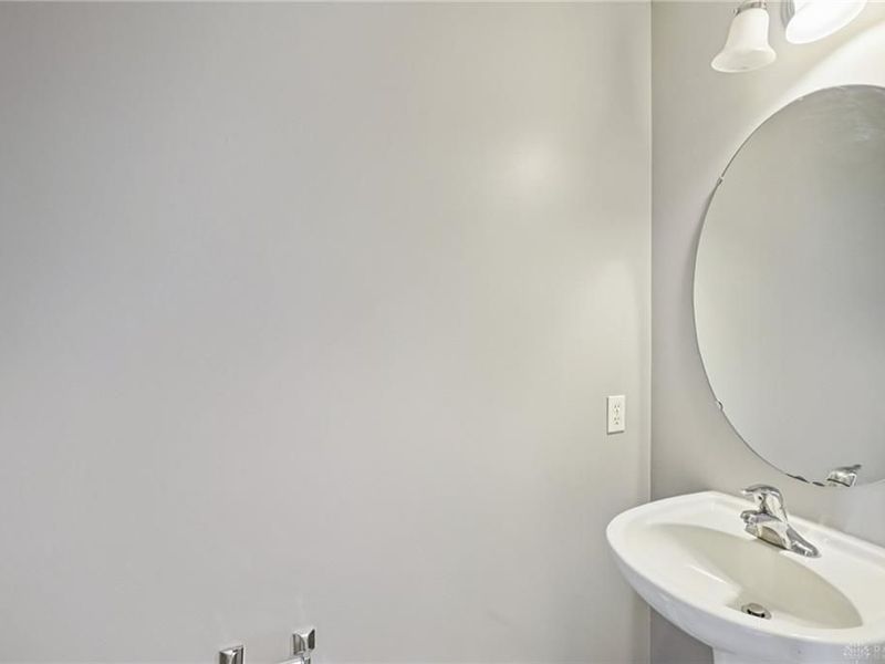 4012 Atha Court, Riverside, OH 45424 Photo 14