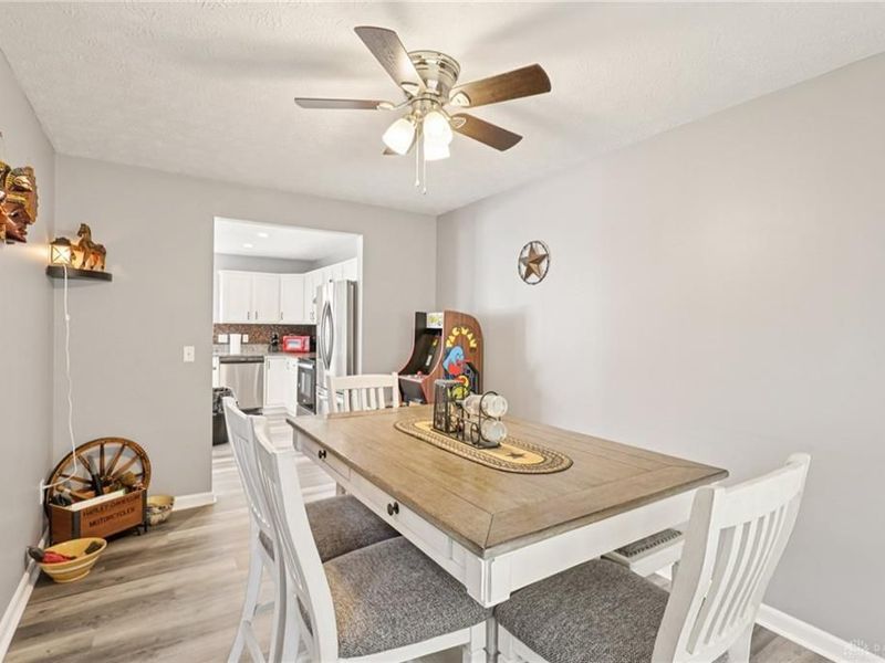 4012 Atha Court, Riverside, OH 45424 Photo 8