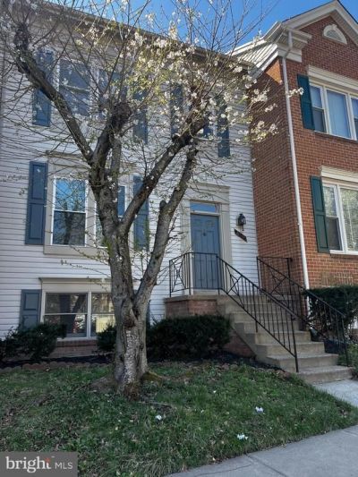 14320 Winding Woods Court, Centreville, VA 20120 Main Photo