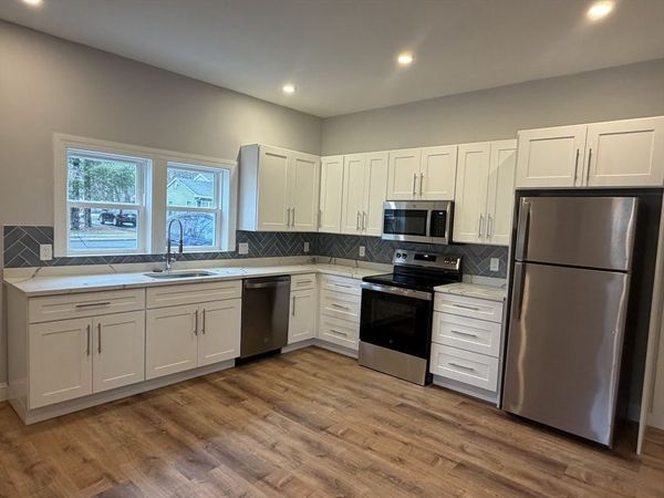 51 Whittier Rd, Unit 2, Wakefield, MA 01880