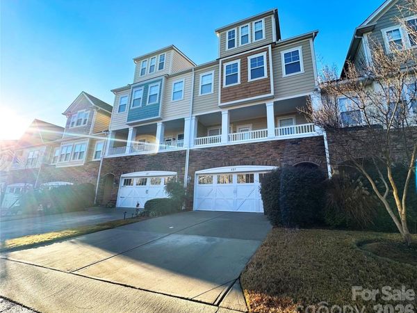 627 Sunfish Lane, Tega Cay, SC 29708