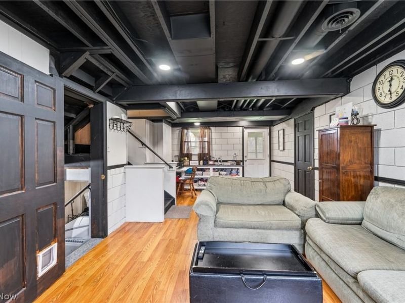 1870 Basil Avenue, Poland, OH 44514 Photo 9