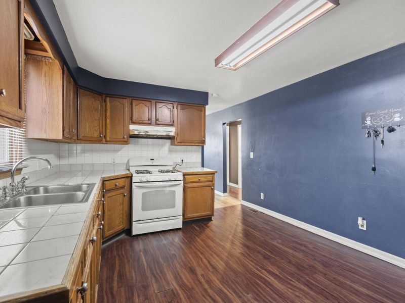 3821 Alum Creek Drive, Columbus, OH 43207 Photo 7