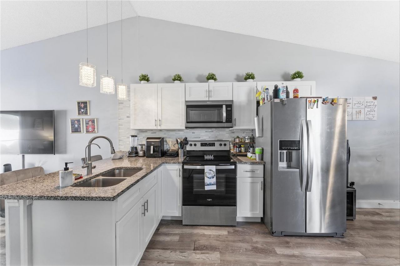 114 Winter Ridge Circle, Orlando, FL 32835 Photo