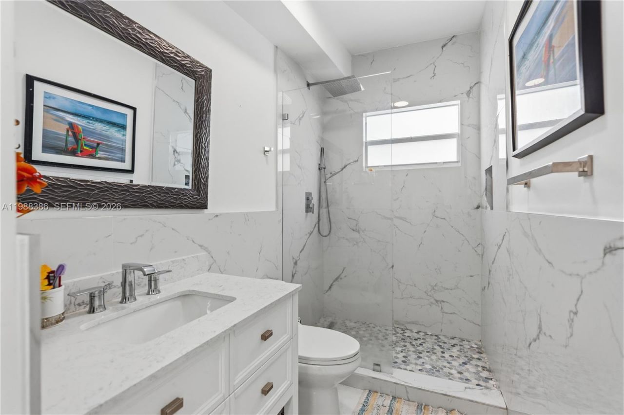 1110 NE 130th St, North Miami, FL 33161 Photo