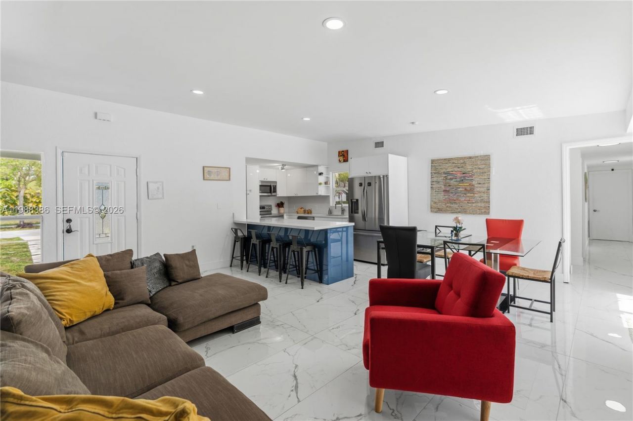 1110 NE 130th St, North Miami, FL 33161 Photo