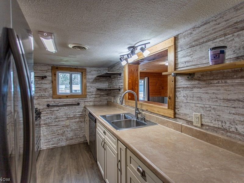 4841 Damon Avenue NW, Warren, OH 44483 Photo 10