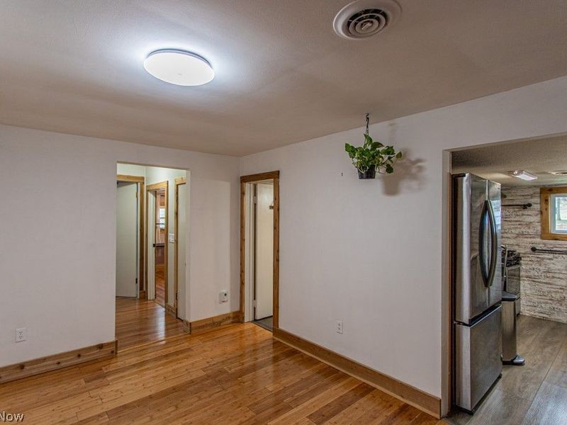 4841 Damon Avenue NW, Warren, OH 44483 Photo 12