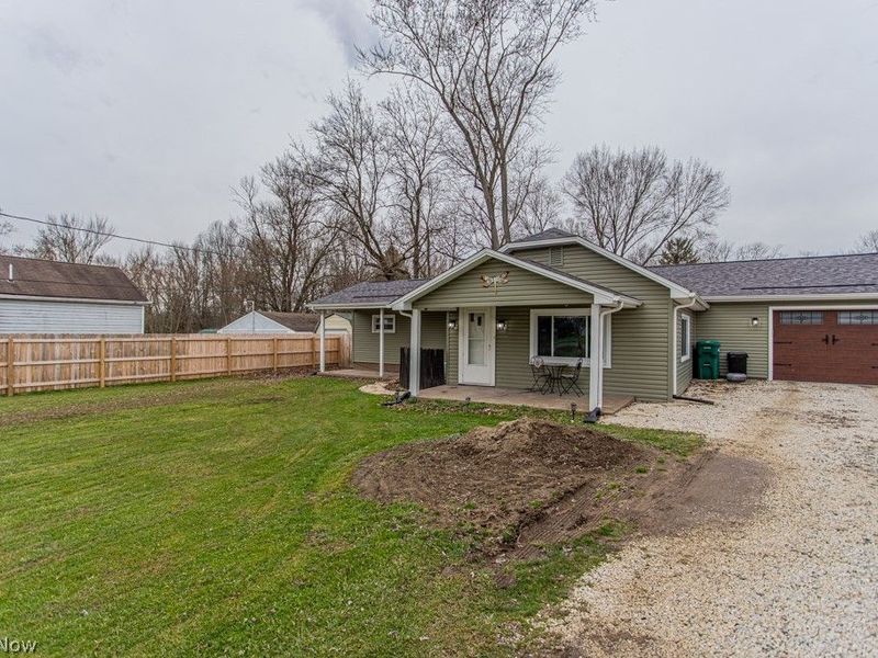 4841 Damon Avenue NW, Warren, OH 44483 Photo 2