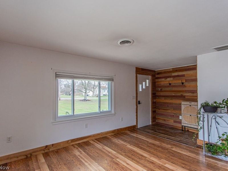 4841 Damon Avenue NW, Warren, OH 44483 Photo 4