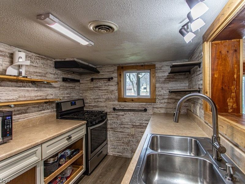 4841 Damon Avenue NW, Warren, OH 44483 Photo 8