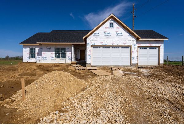 7001 Black Oak Drive, Bettendorf, IA 52722