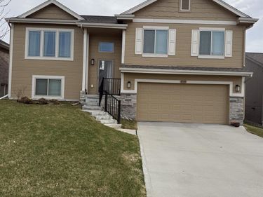 8309 Craig Avenue , Omaha, NE 68122